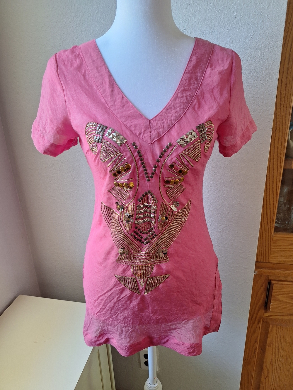 Marineblu Pink Embellished V-Neck Tunic Top